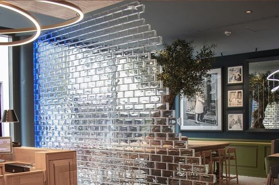 Стеклянные кирпичи